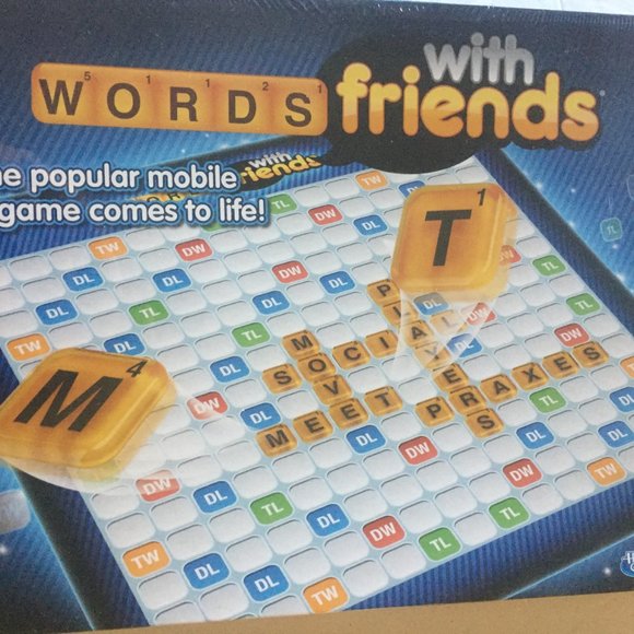 NEW Zynga / Hasbro Words with Friends Board Game - Picture 2 of 8